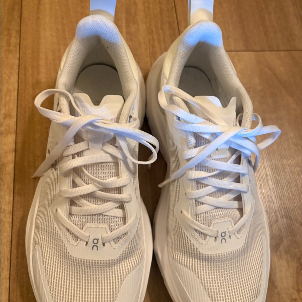 On Women's White Athletic Shoes - Picture 3 of 5